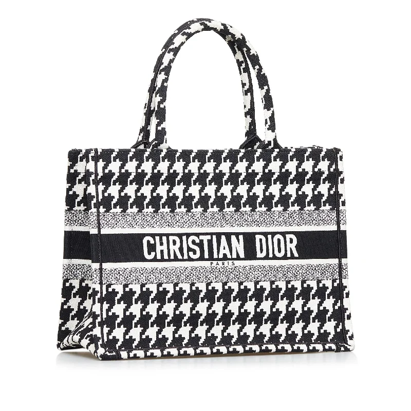 Dior Medium Macro Houndstooth Book Tote (FmPYVR)