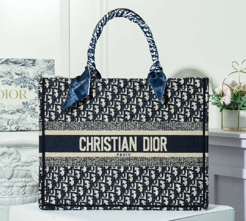 Luxury Handbags Christian Dior 141