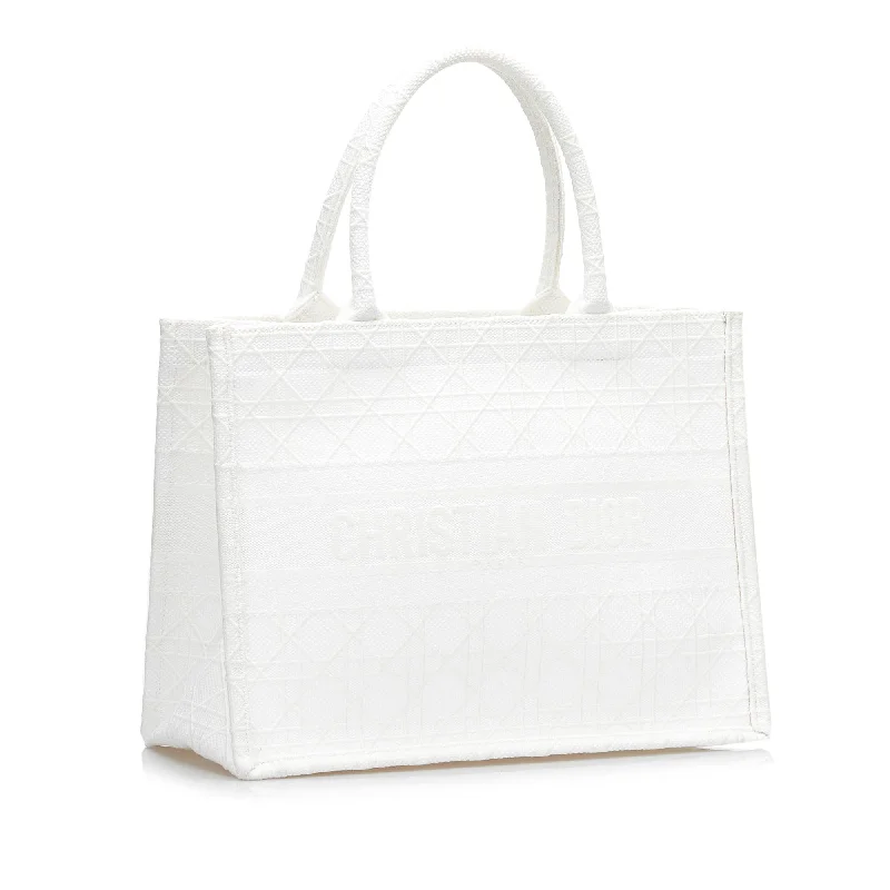 Dior Medium Cannage Book Tote (H73vA7)